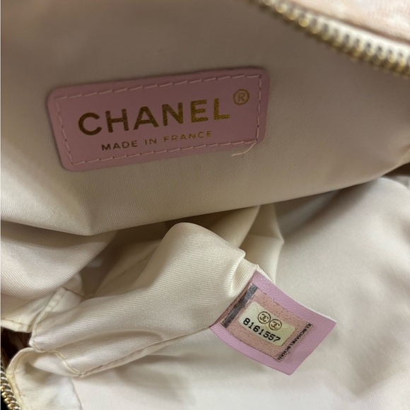 🆕 Chanel New Travel Line crossbody bag - Picture 7 of 7